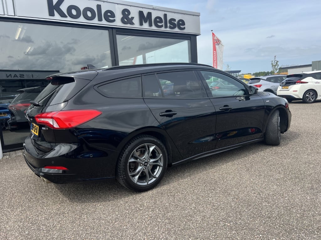 Ford Focus wagon 1.0 ecoboost hybrid 125pk st line business , trekhaak , wi