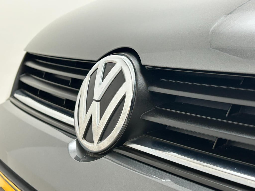 Volkswagen Polo occasion 1.2 tsi highline met airco en leuke velgen | tweed