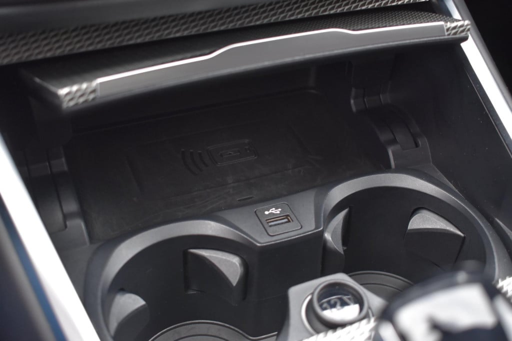 BMW 3-serie touring 320e m-sport | shadow-line | el. wegkl. trekhaak | head