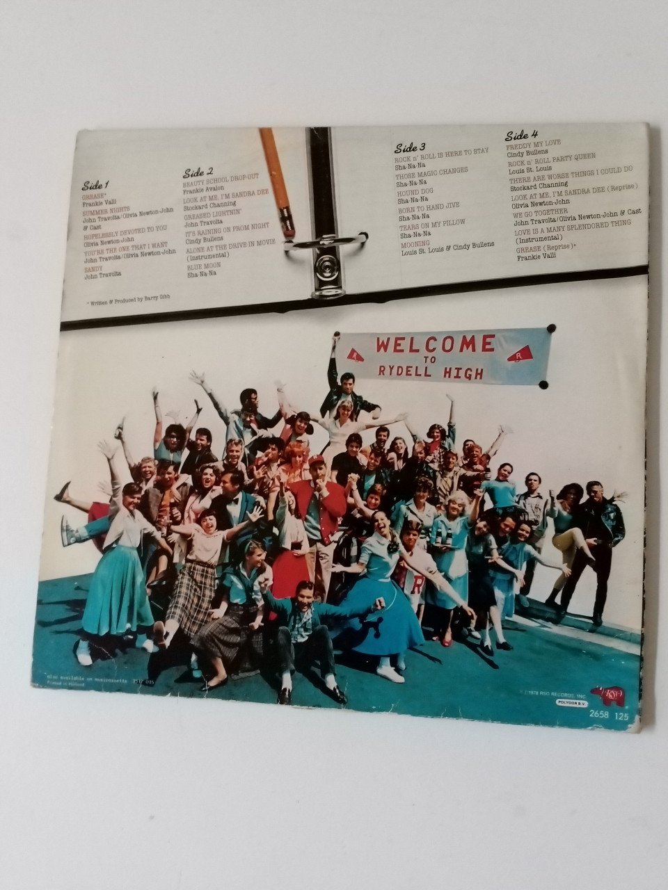 Set van 4 LP's o.a. Grease, Kate Bush, Meatloaf, Diana Ross, The Police