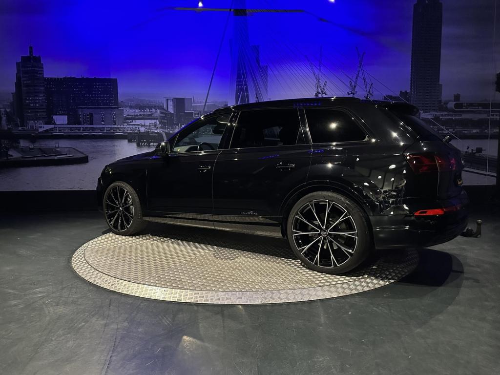 Audi Q7 3.0 tdi e-tron quattro sport *pano*hud*360camera*23"inch*