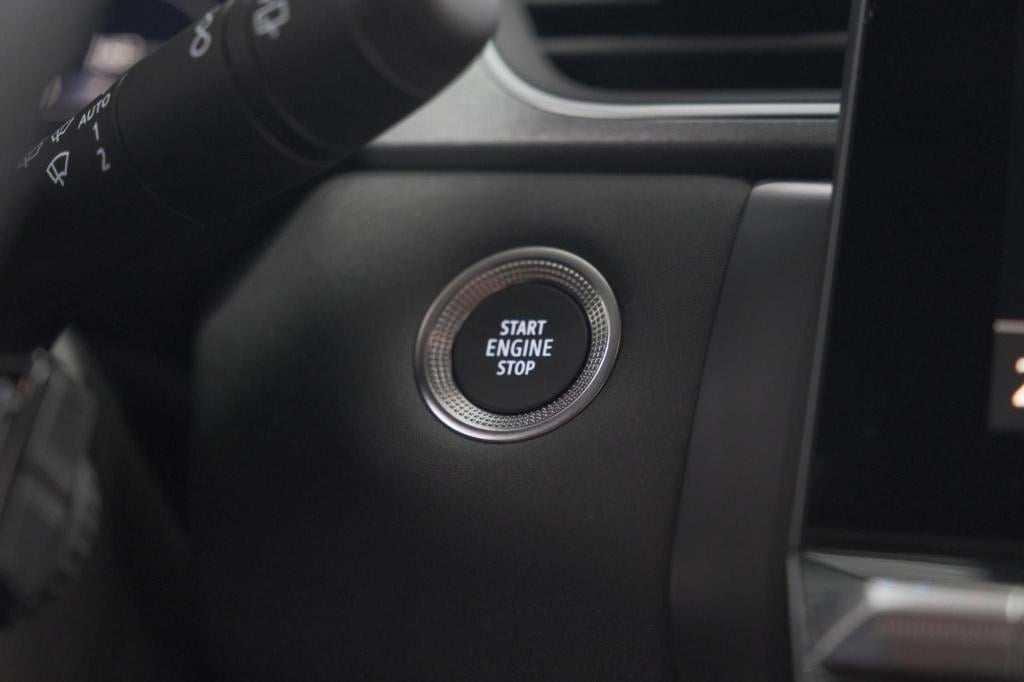 Renault Captur 1.8 e-tech full hybrid 160 techno | camera | winterpakket | 