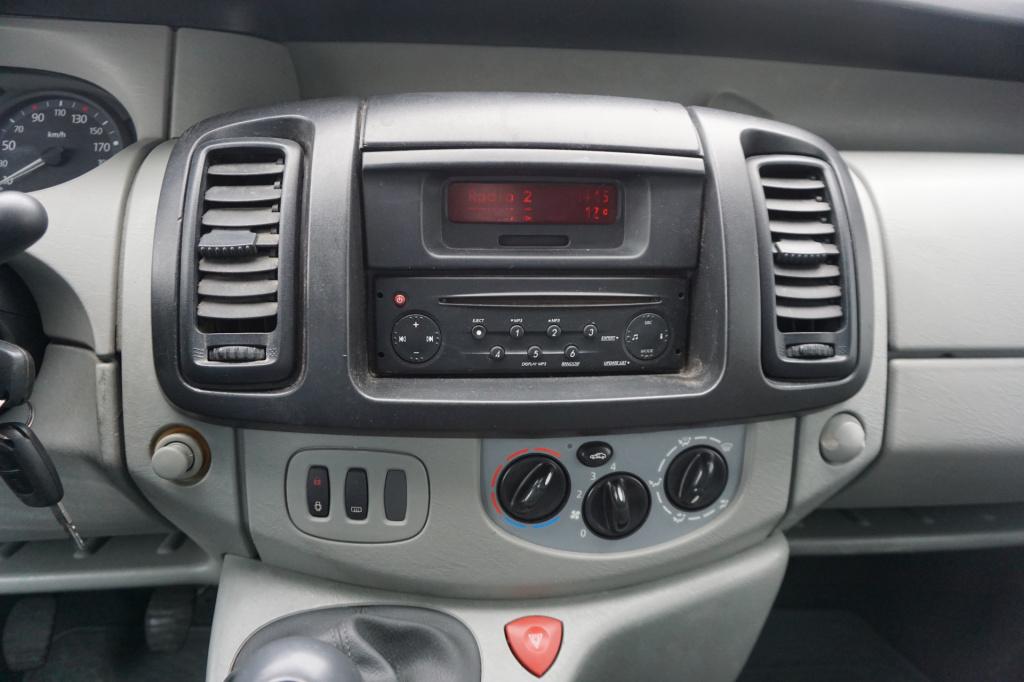 Renault Trafic 2.0 dci t29 l2h1 générique dc marge - dubbel cabine - elektr