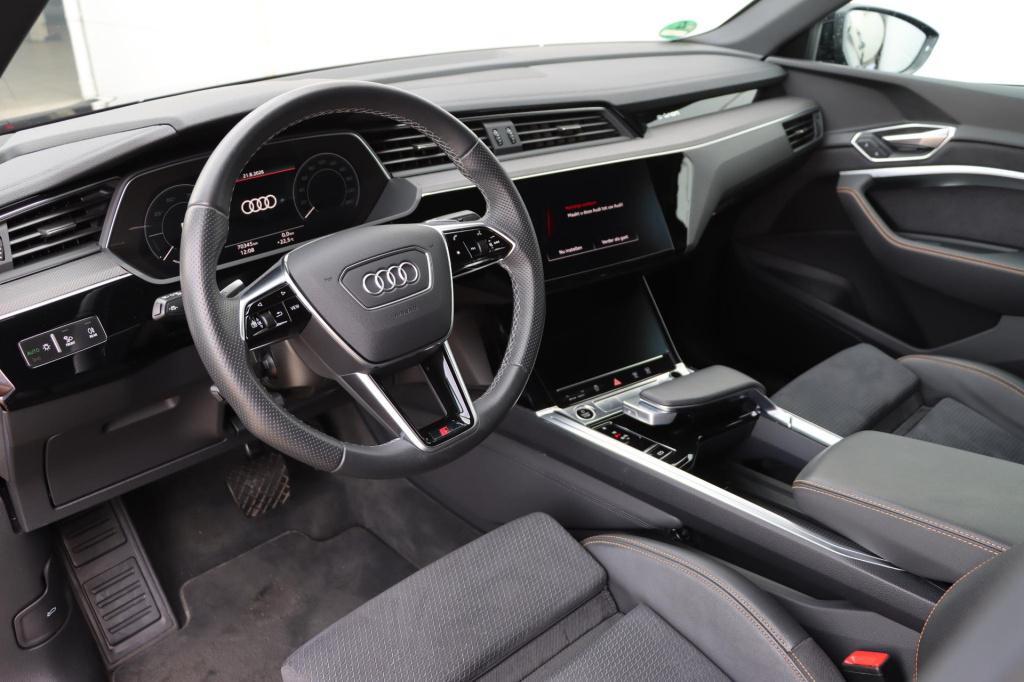 Audi E-tron sportback 55 quattro black edition 95 kwh 408pk s-line