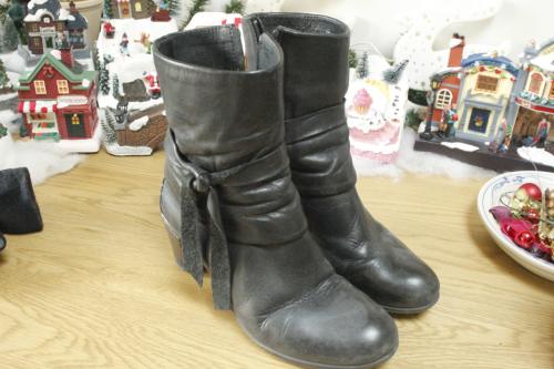 Enkel Laarsjes,,,zwart mt 39