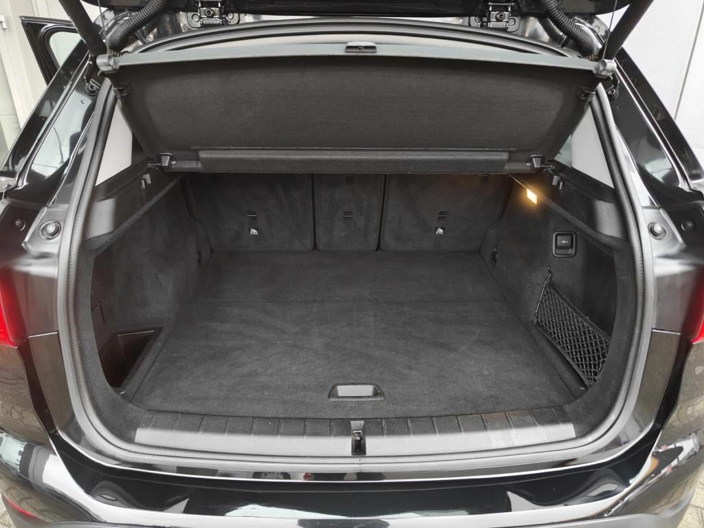 BMW X1 xdrive20i high executive pano/nette auto!