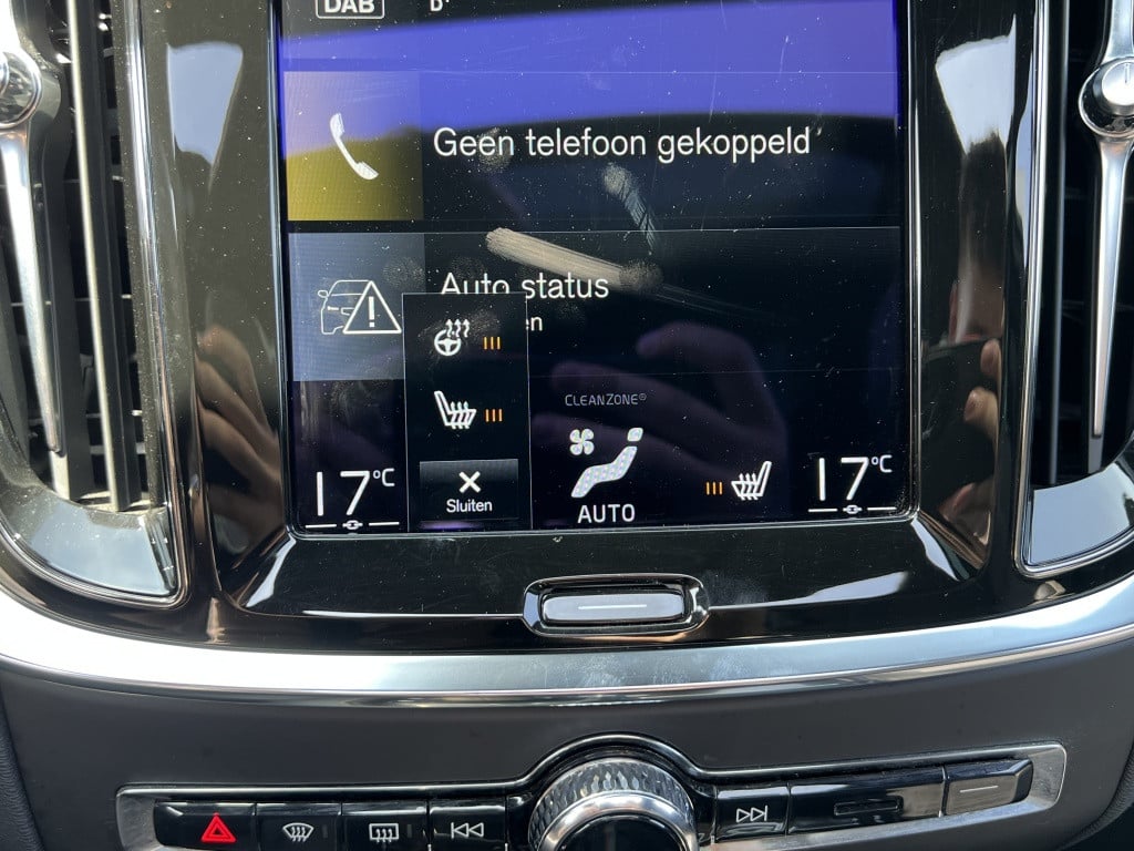 Volvo V60 t6 398pk recharge r-design| panodak| adap.cruise| trekhaak| awd|