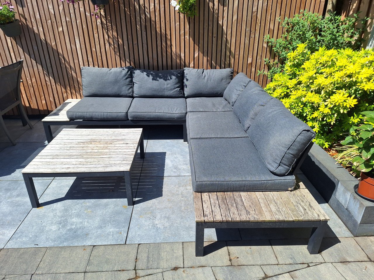 Loungebank met tafel