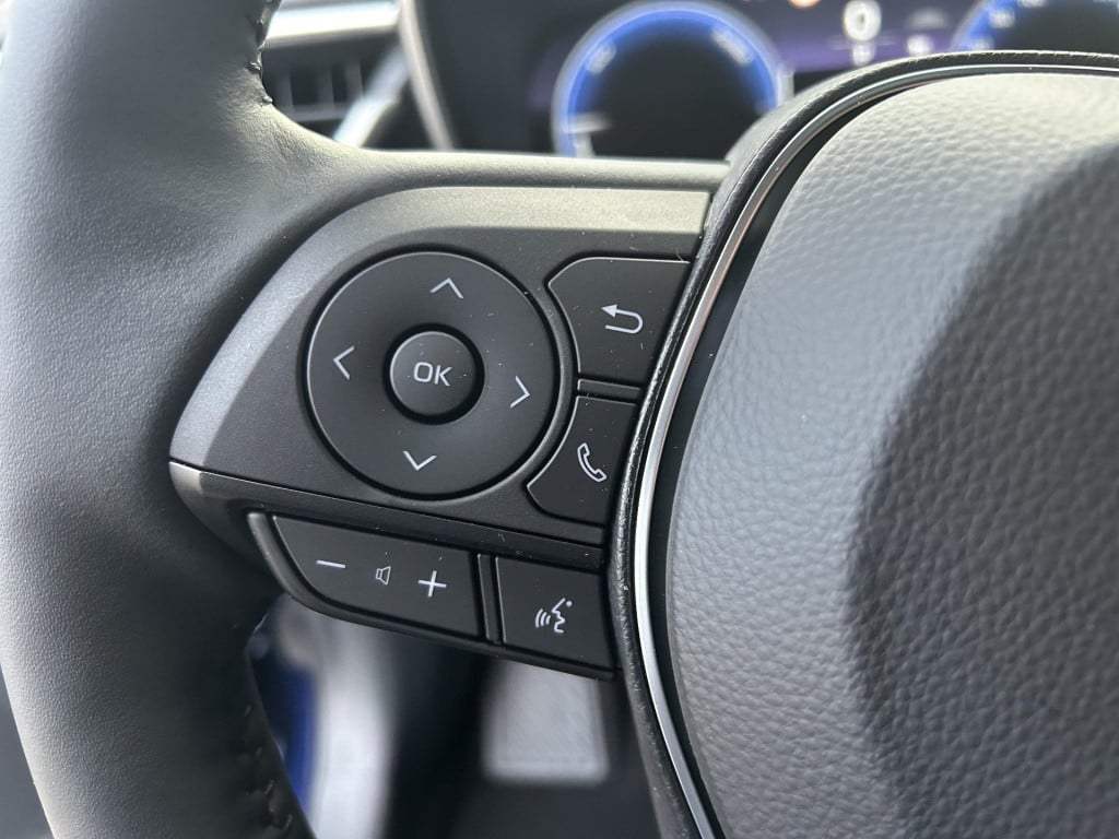 Suzuki Swace 1.8 hybrid style automaat nu met 3000,- korting!
