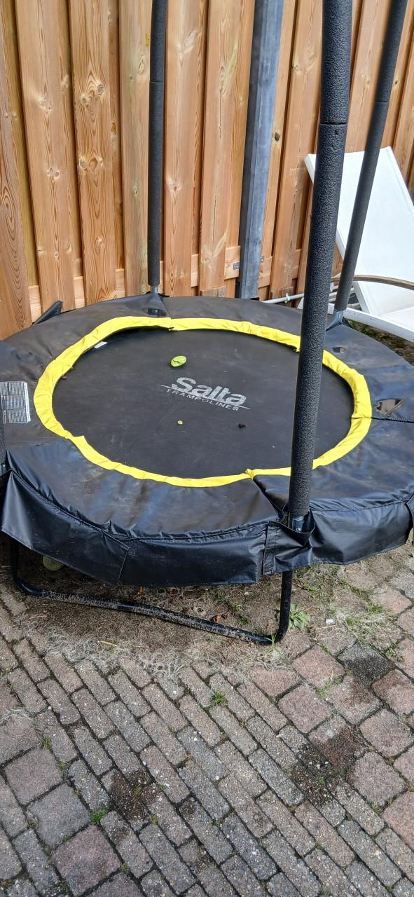 Trampoline