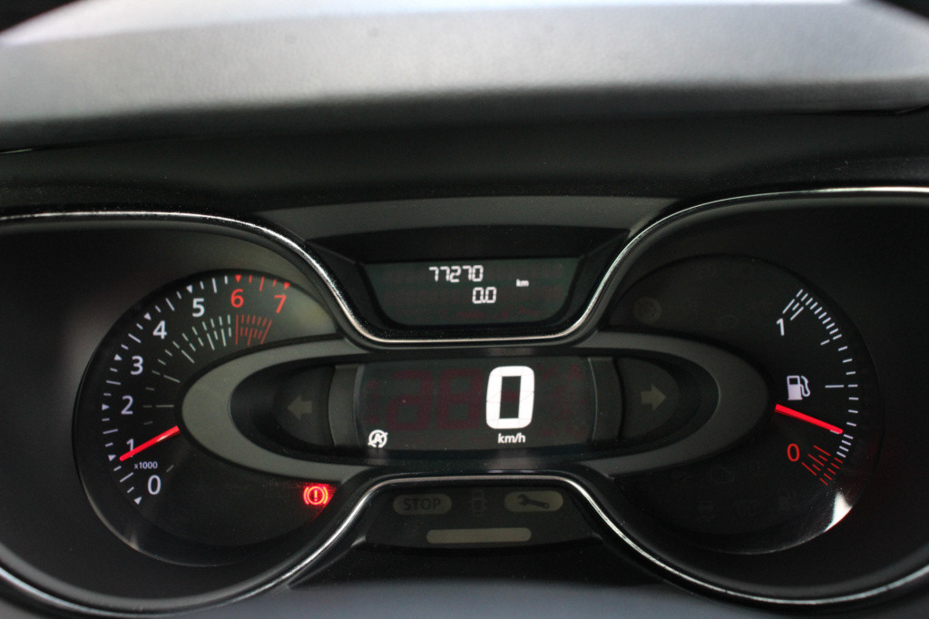 Renault Captur 0.9 tce intens | navi. | led | camera | trekhaak | climate &