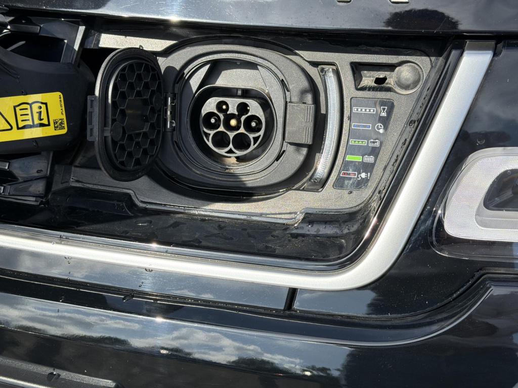 Land Rover Range Rover 2.0 p400e se plug-in hybrid