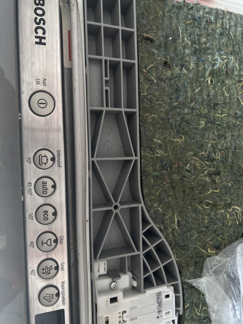 Bosch silenceplus volledig geïntegreerd inbouw Vaatwasser 83x60 cm.