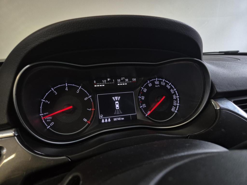 Opel Corsa 1.4 turbo innovation