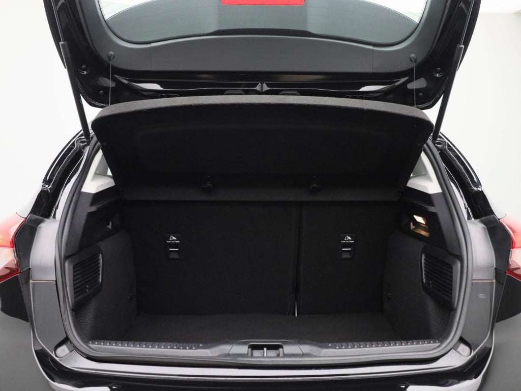 Ford Focus 1.0 ecoboost connected | lmv | parkeer sensoren | bluetooth | ai