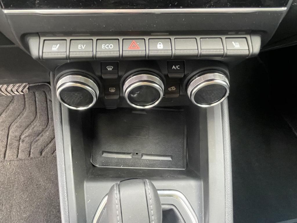 Mitsubishi Colt 1.6 hev intense+