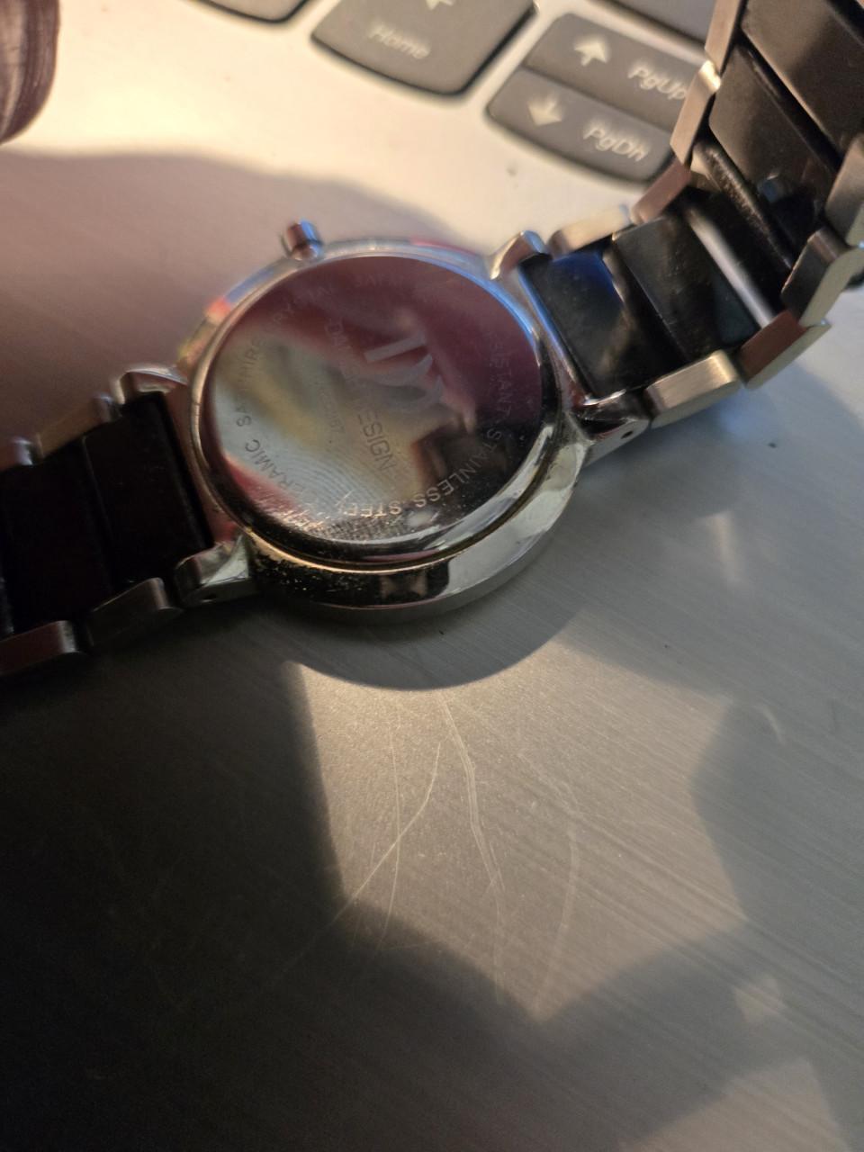 Danish Design horloge met een zwarte wijzerplaat 35 mm e