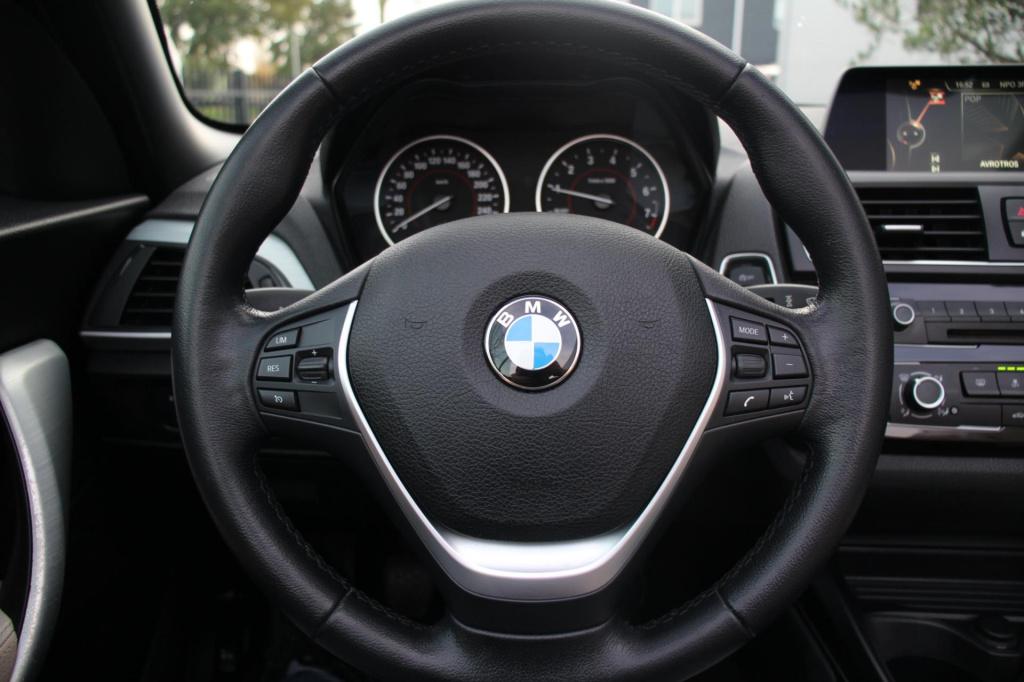 BMW 2-serie cabrio 218i sportline - leder - navi - led - pdc - stoel verw -