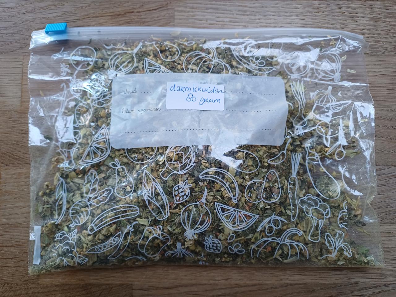 Organimal DARMKRUIDEN HOND (80 gram) + SPEELTJE met PIEP