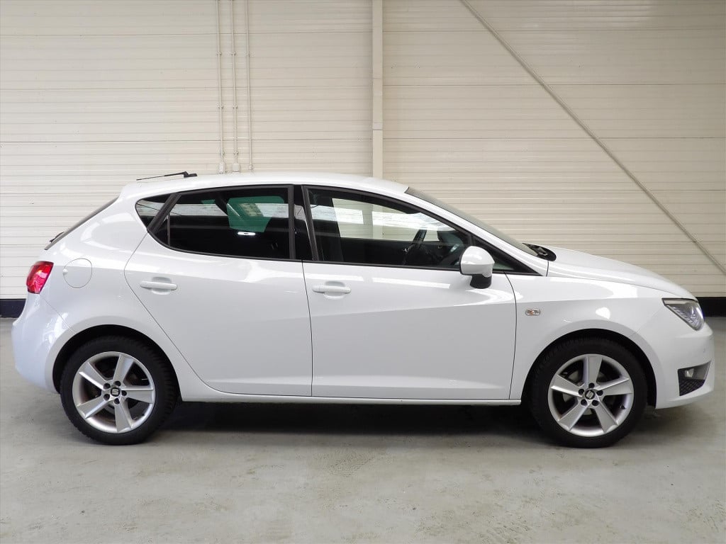 Seat Ibiza 1.0 ecotsi 95pk fr connect
