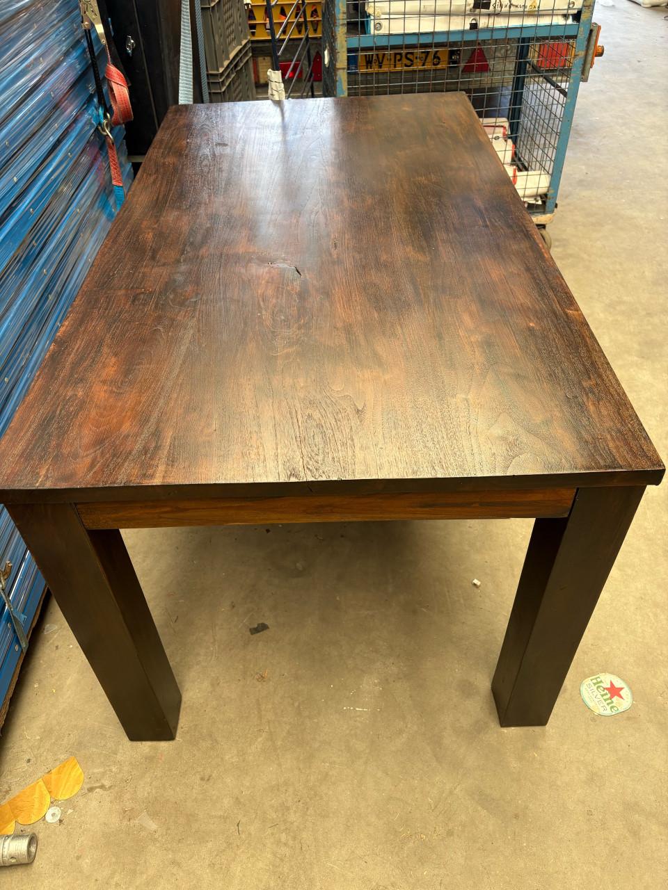 Prachtige massief teakhouten eettafel 160x88,5cm