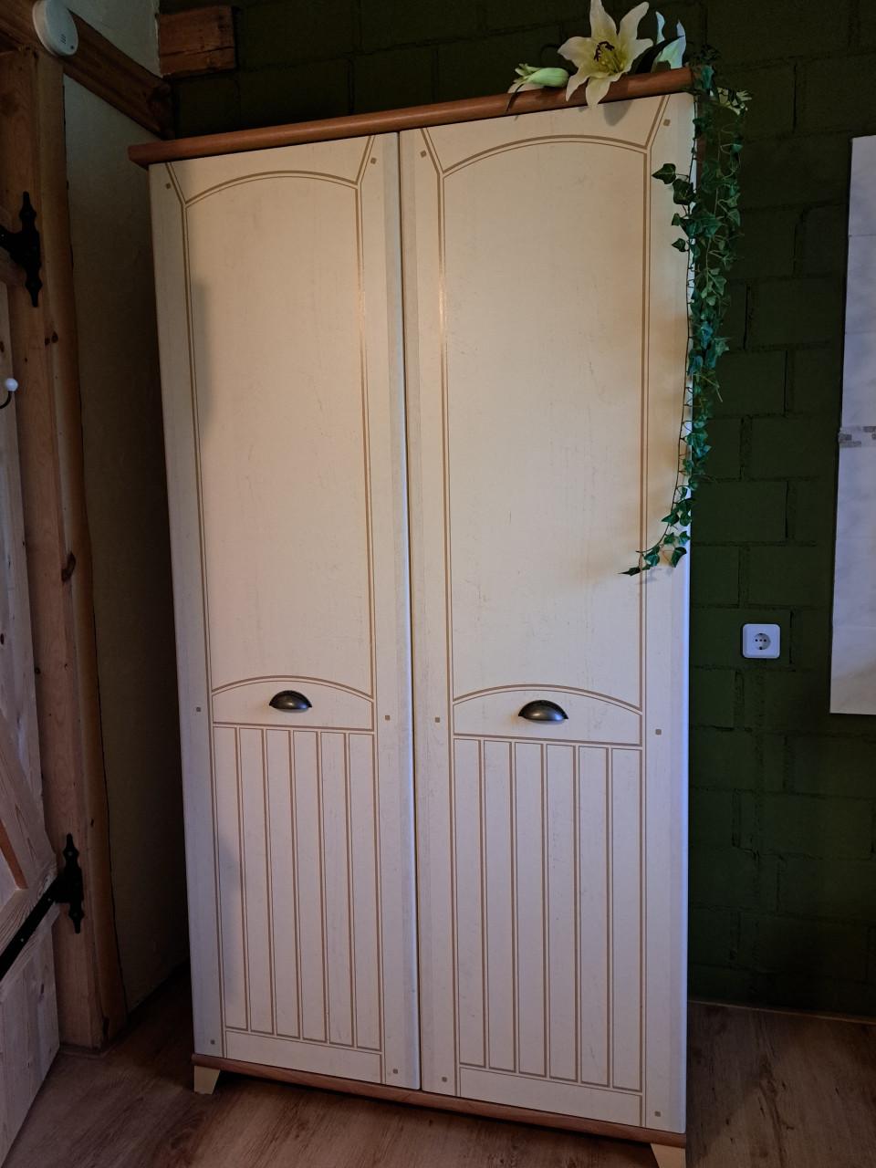 Baby bed  incl. toebehoren