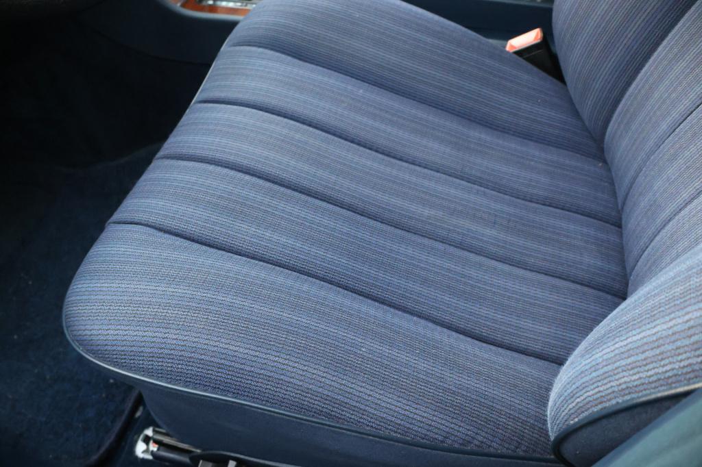 Mercedes-Benz 200 200-500 (w124) 260 e l 6 cilinder l nederlandse auto l bo