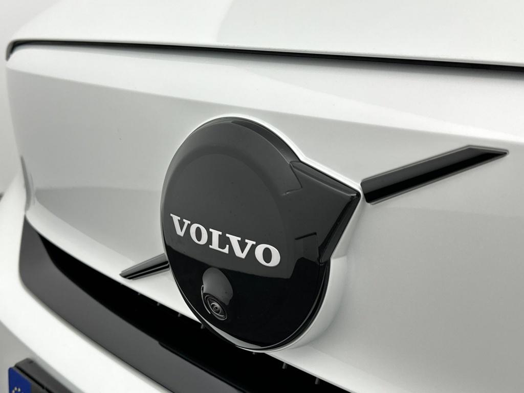 Volvo Ec40 extended range ultra black edition 82kwh/252pk| full options!