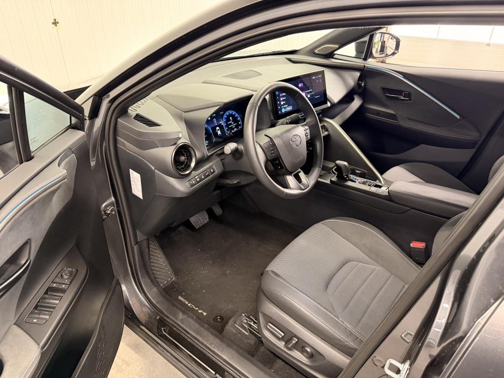 Toyota C-hr 2.0 phev 220 executive