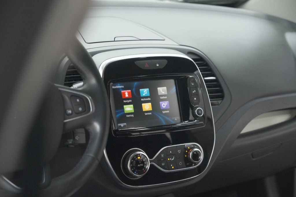 Renault Captur tce 90 intens | camera | dodehoekdetectie | navigatie | park