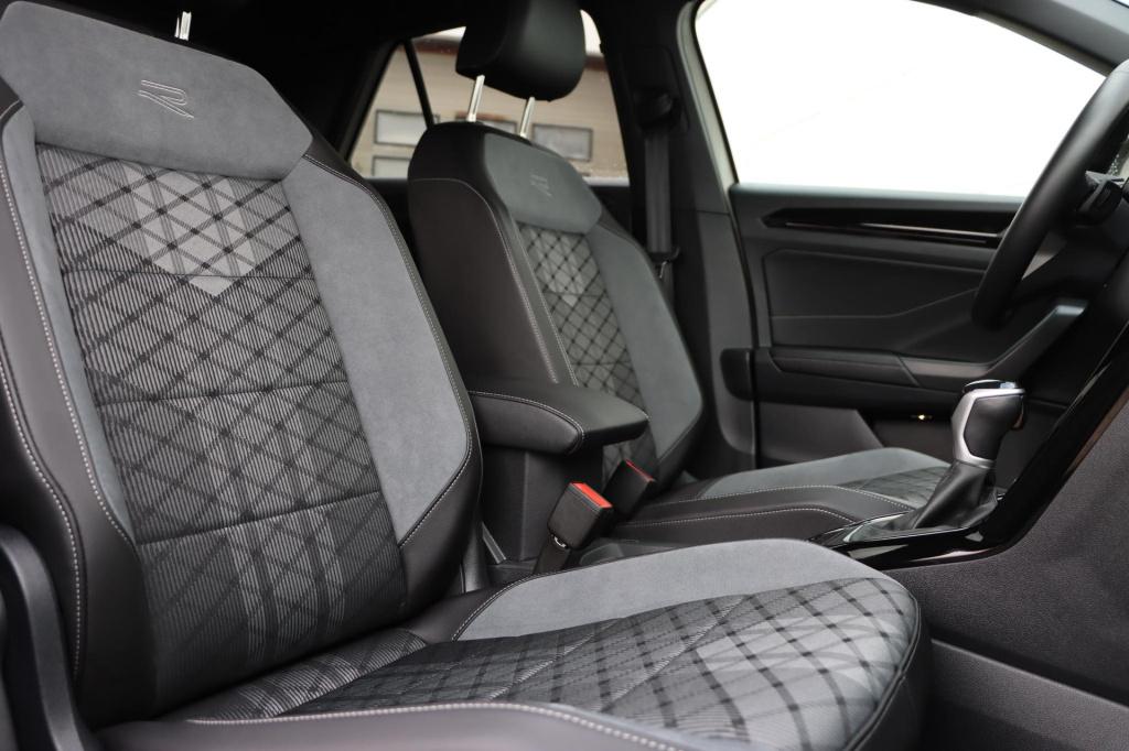Volkswagen T-roc 1.5 tsi r-line 150pk dsg7