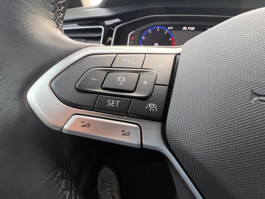 Volkswagen Polo 1.0 tsi r-line business, elektr. panodak, digitaal dashboar