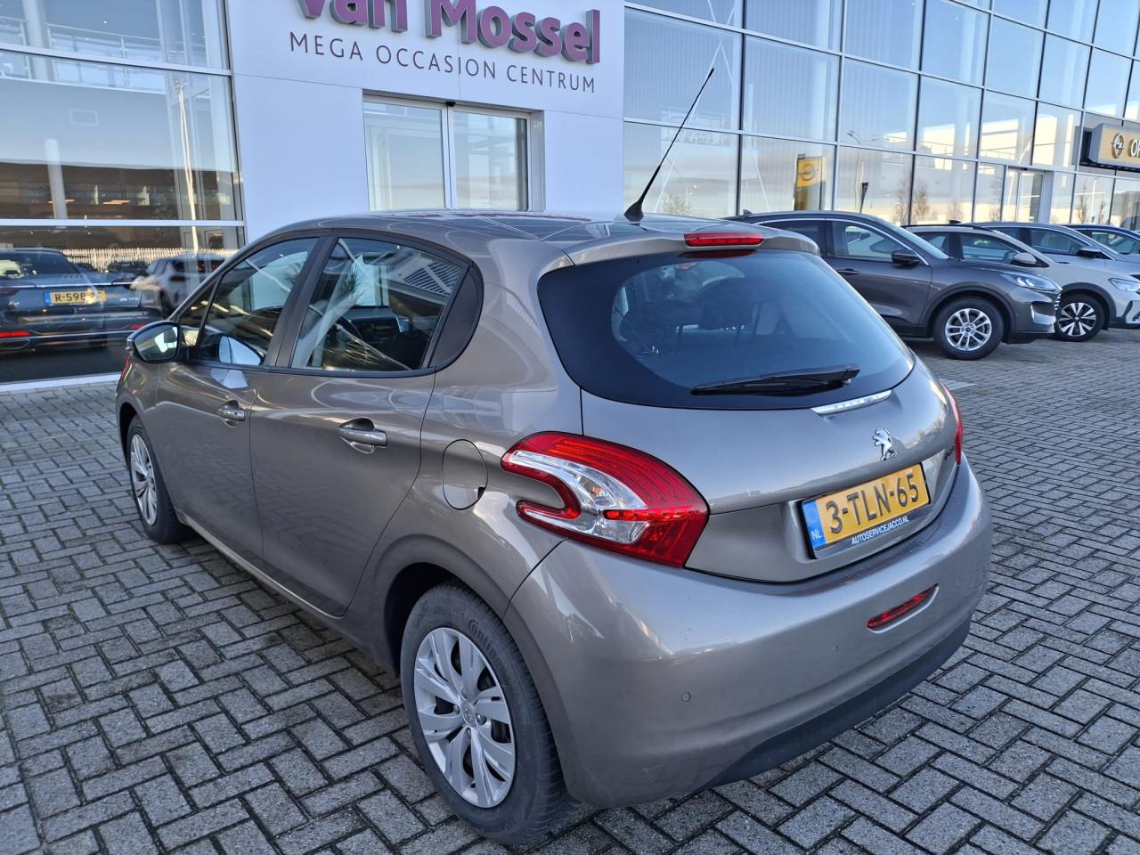 Peugeot 208 1.2 puretech 72.000km 2014