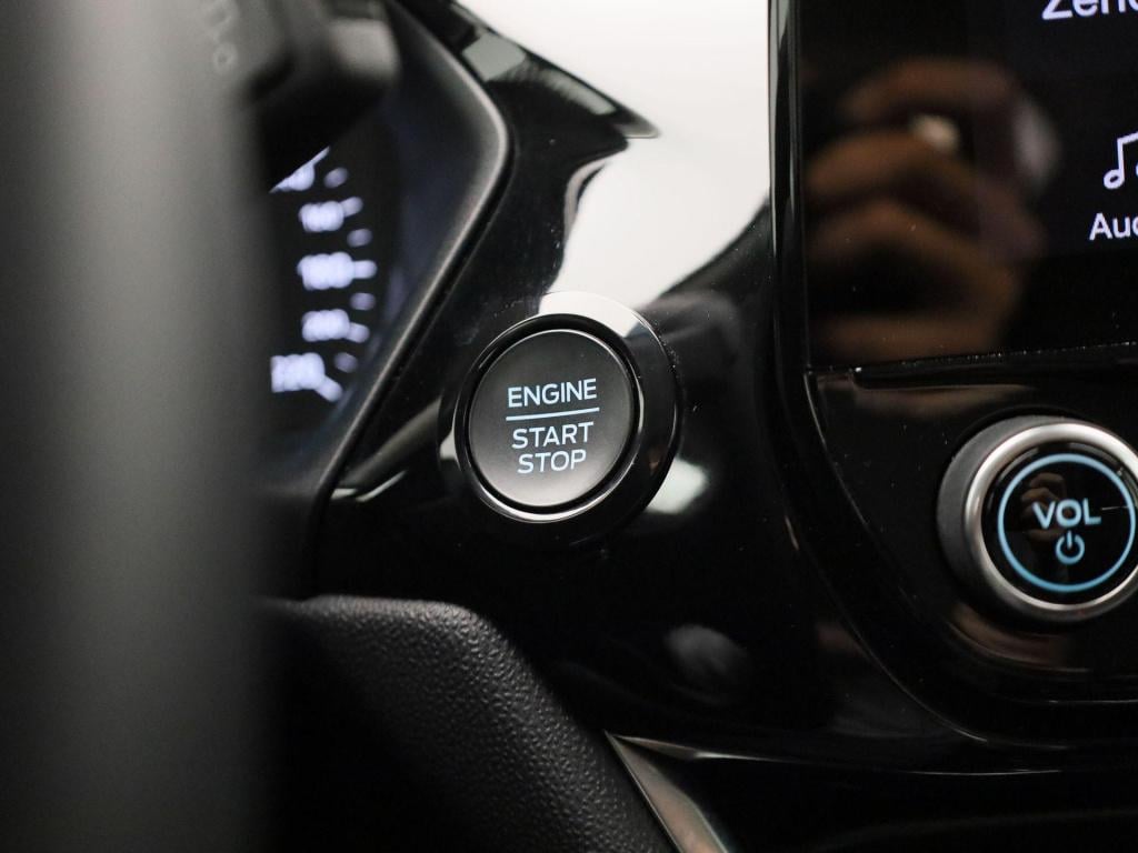 Ford Fiesta 1.0 ecoboost hybrid titanium | cruise control | climate control