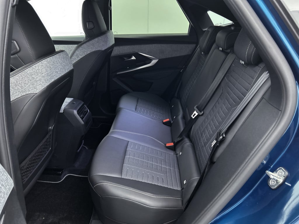 Peugeot 3008 hybrid 136 pk automaat gt