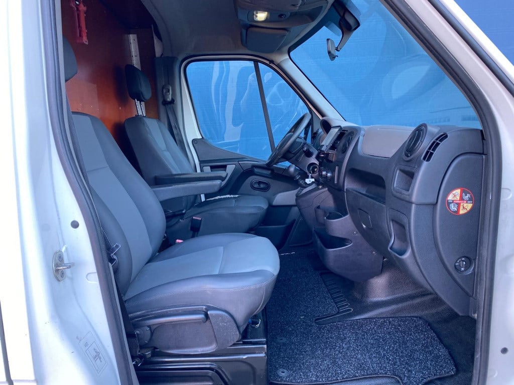 Opel Movano 2.3 cdti l2h2 airco / cruise controle / camera / trekhaak / n.a