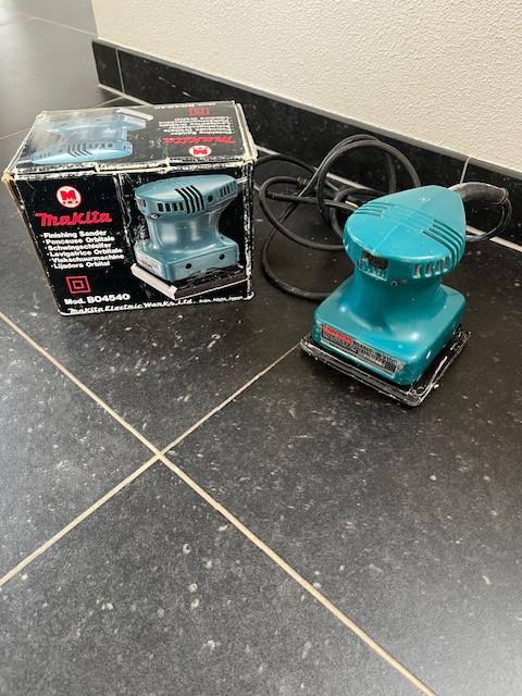 Makita schuurmachine