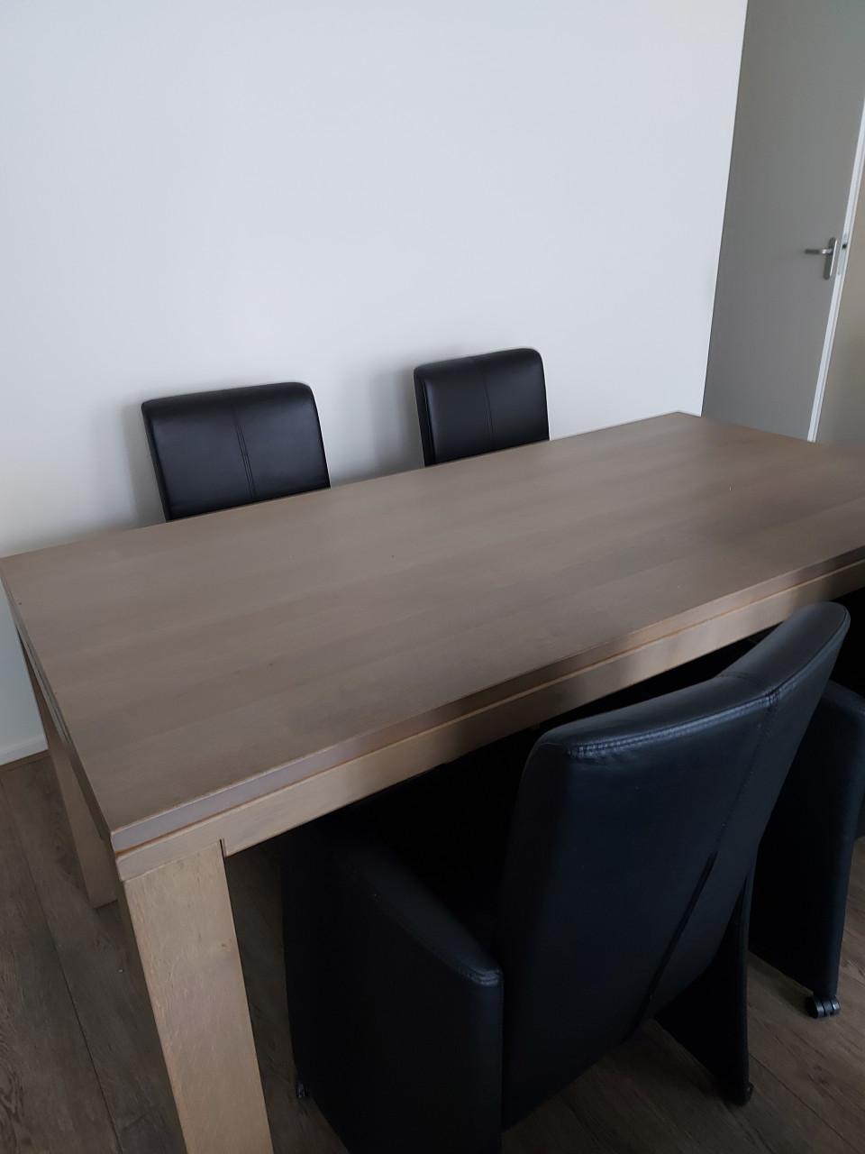 Eettafel/ salontafel/hoektafel