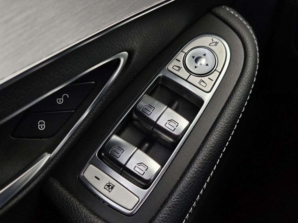 Mercedes-Benz C-Klasse estate 200 business solution amg | camera | bluetoot