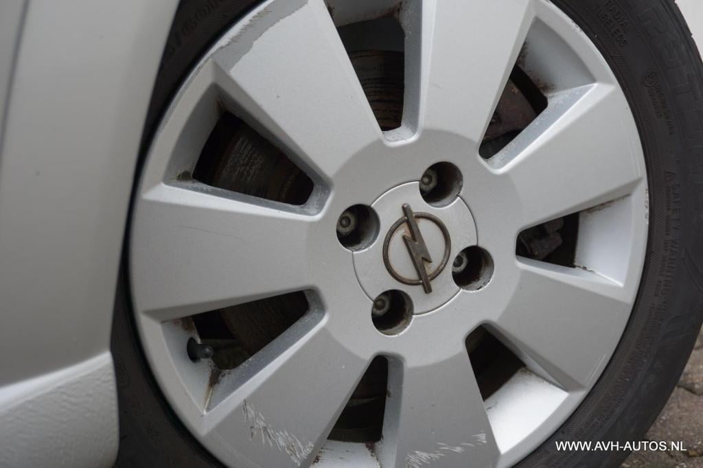 Opel Meriva 1.6-16v cosmo