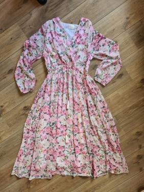 Maxi jurk met Roze bloemenprint en lange mouwen. Mt M-L