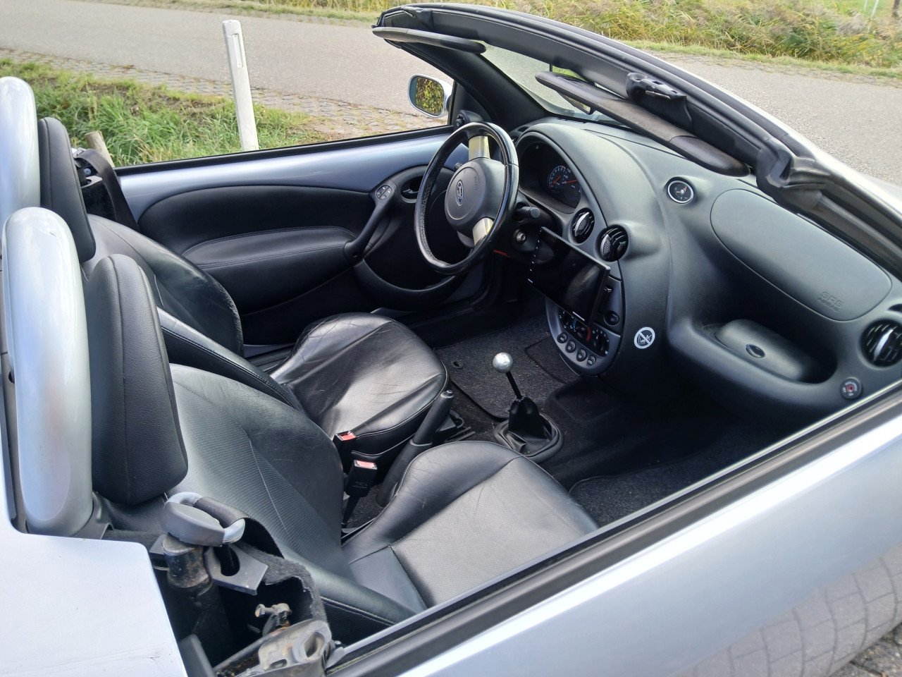 Ford Streetka 1.6 Futura