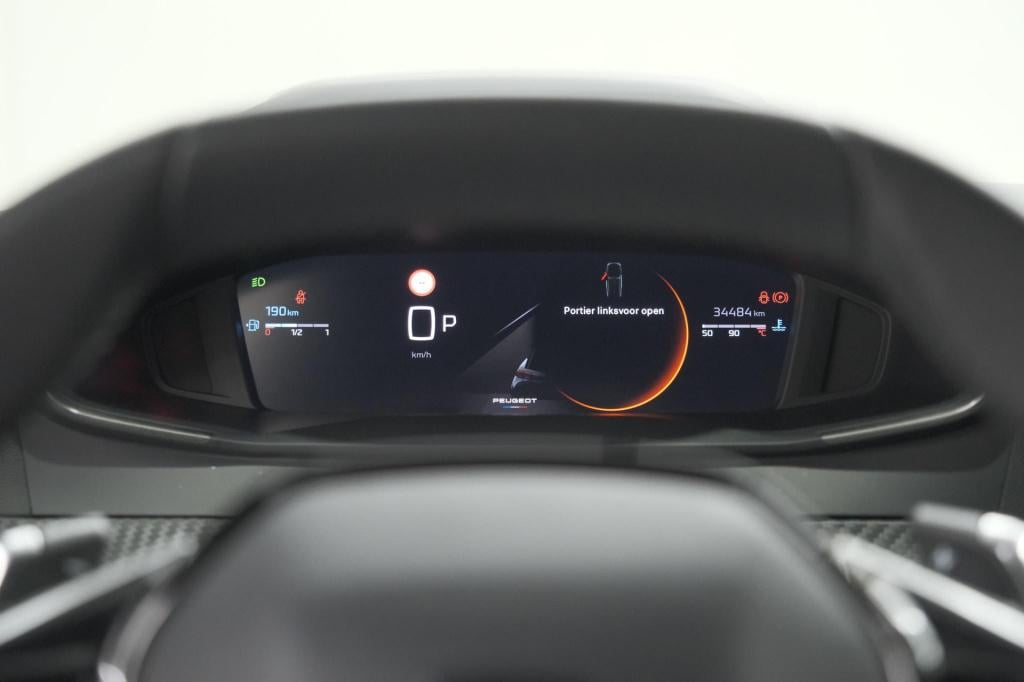 Peugeot 2008 puretech 130 eat8 allure | 360 camera | allseason banden | ada