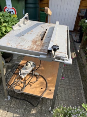 Metabo handcirkelzaag met tafel