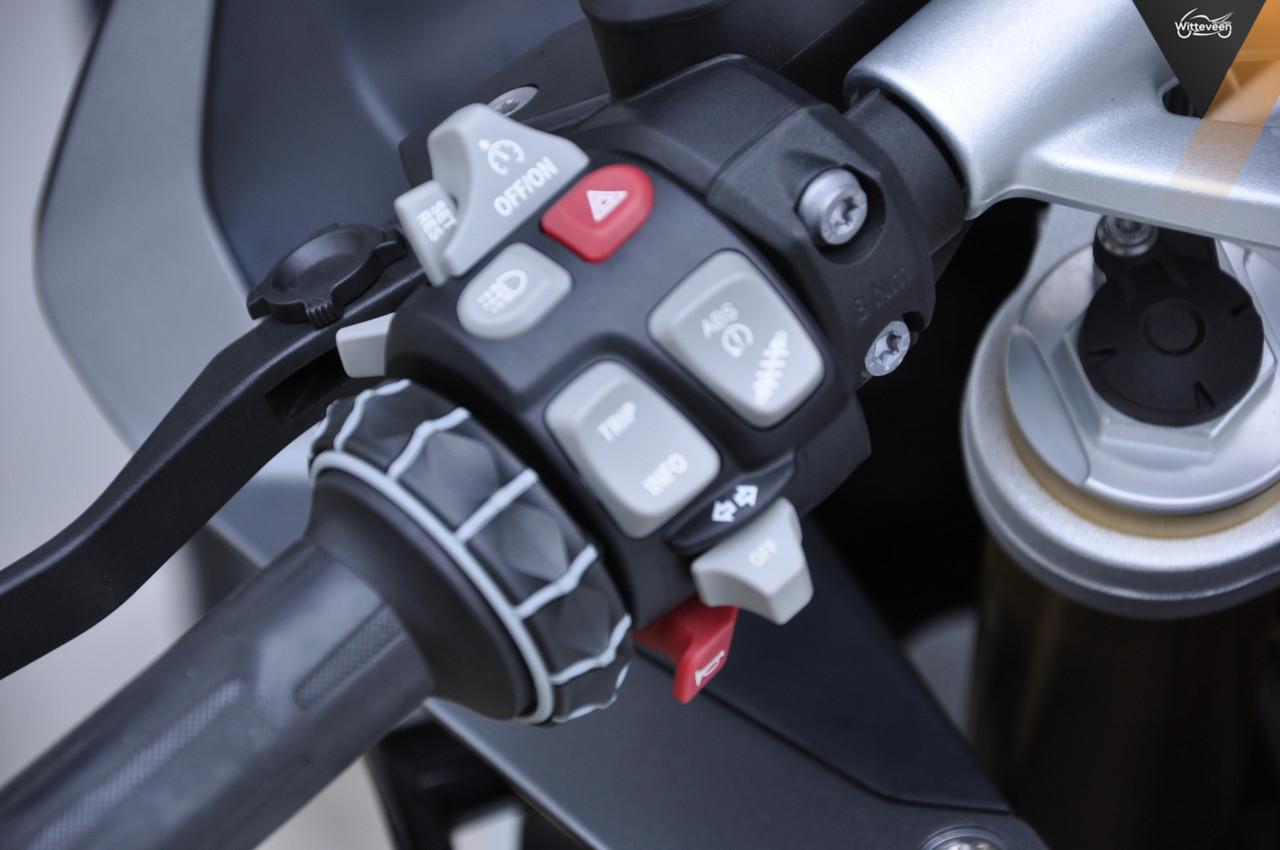 BMW R1200RS 11750 km! BTW motor