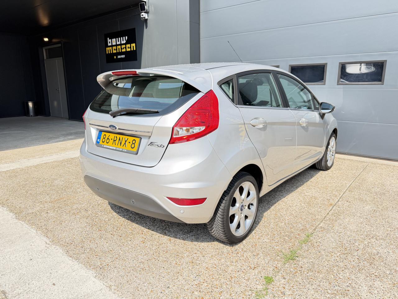 Ford Fiësta 1.6 Ti-vct 88KW 5DR 2011 Grijs  Airco Apk  Nap