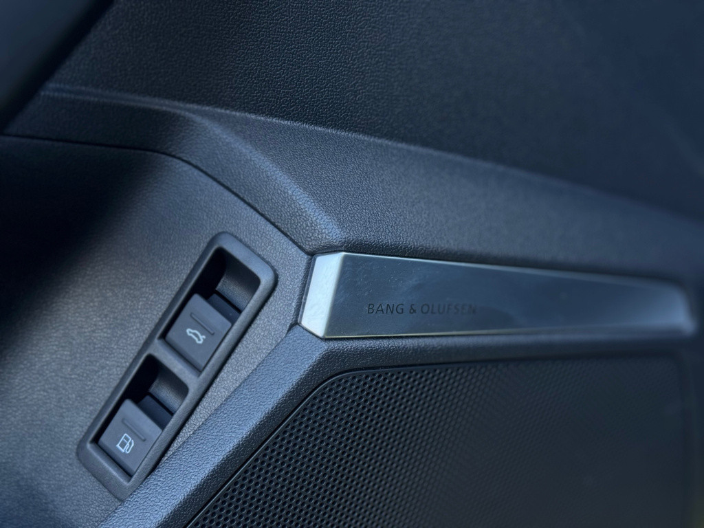 Audi A3 sportback 45 tfsi e s edition competition * panoramadak * b&o * cam