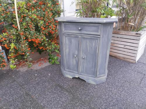 Leuk klein brocante kastje