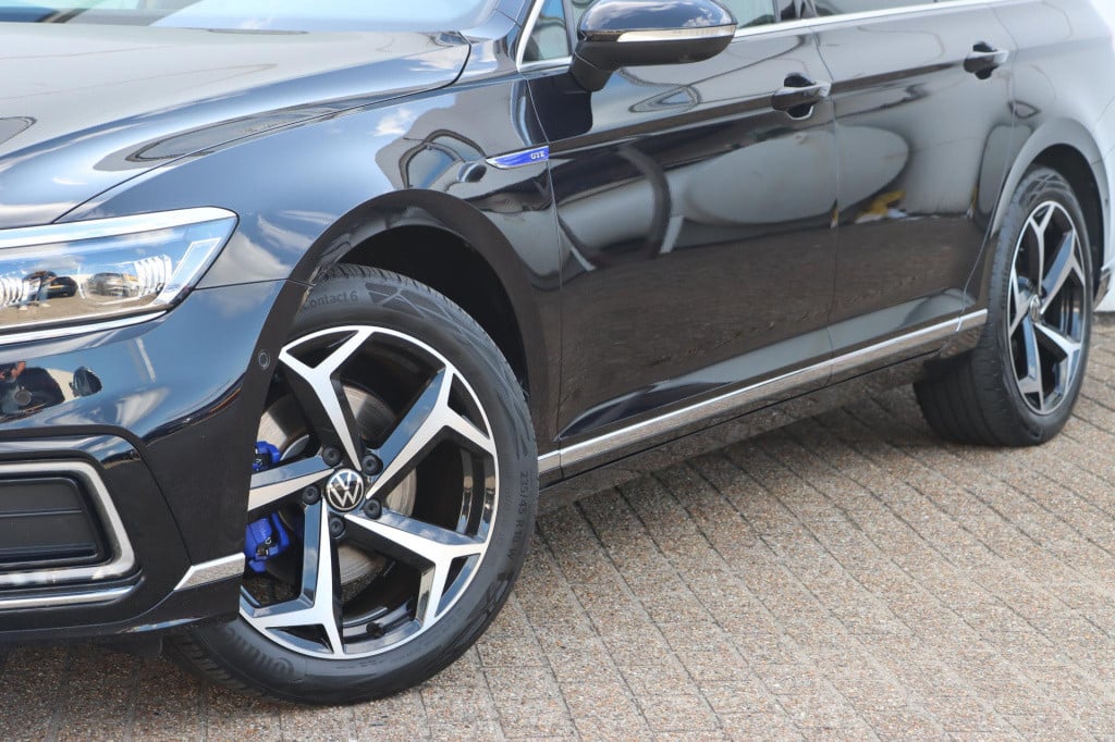 Volkswagen Passat variant 1.4 tsi phev gte business dsg 218pk