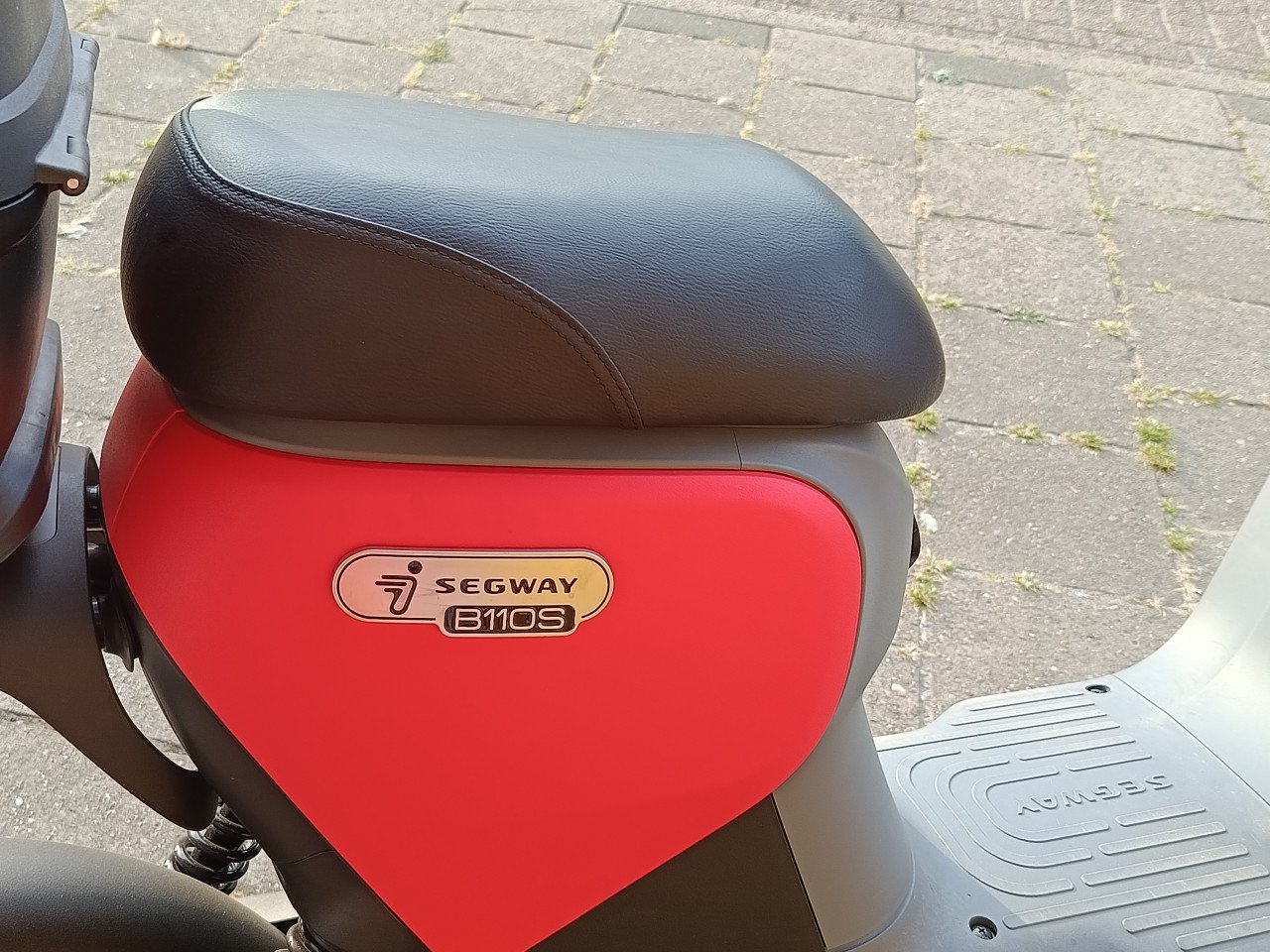 Segway B110S elektrische scooter. Nieuw. Blauw kenteken.